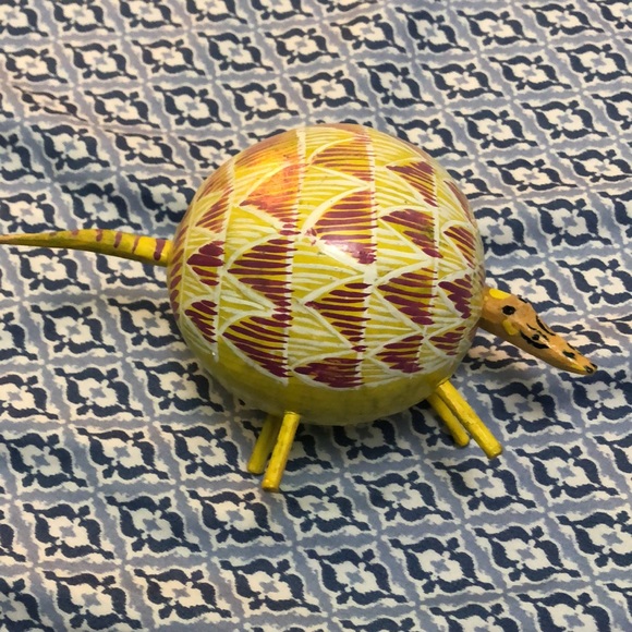 BOBBLEHEAD Armadillo! So cute $250 on Etsy - Picture 7 of 8